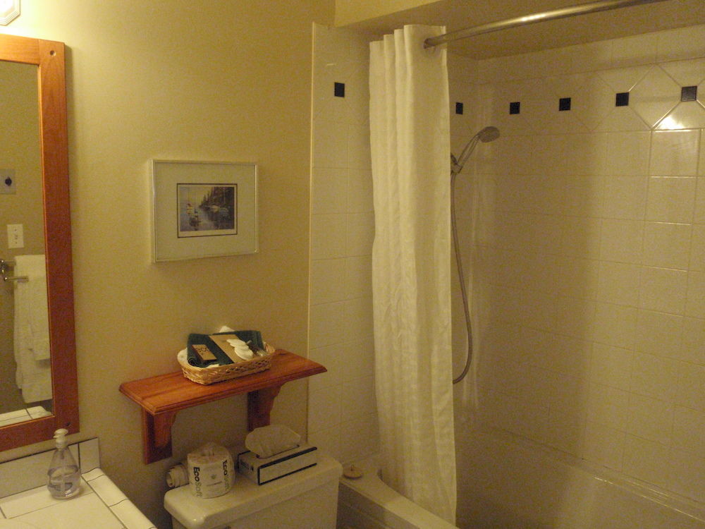 Buccaneer Motel 3*